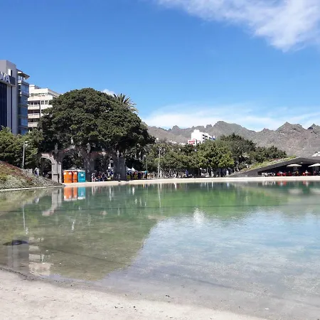 Apartment Frontline Cruz With Sea View
