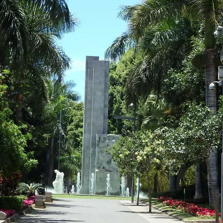 Frontline Cruz With Sea View Apartment *